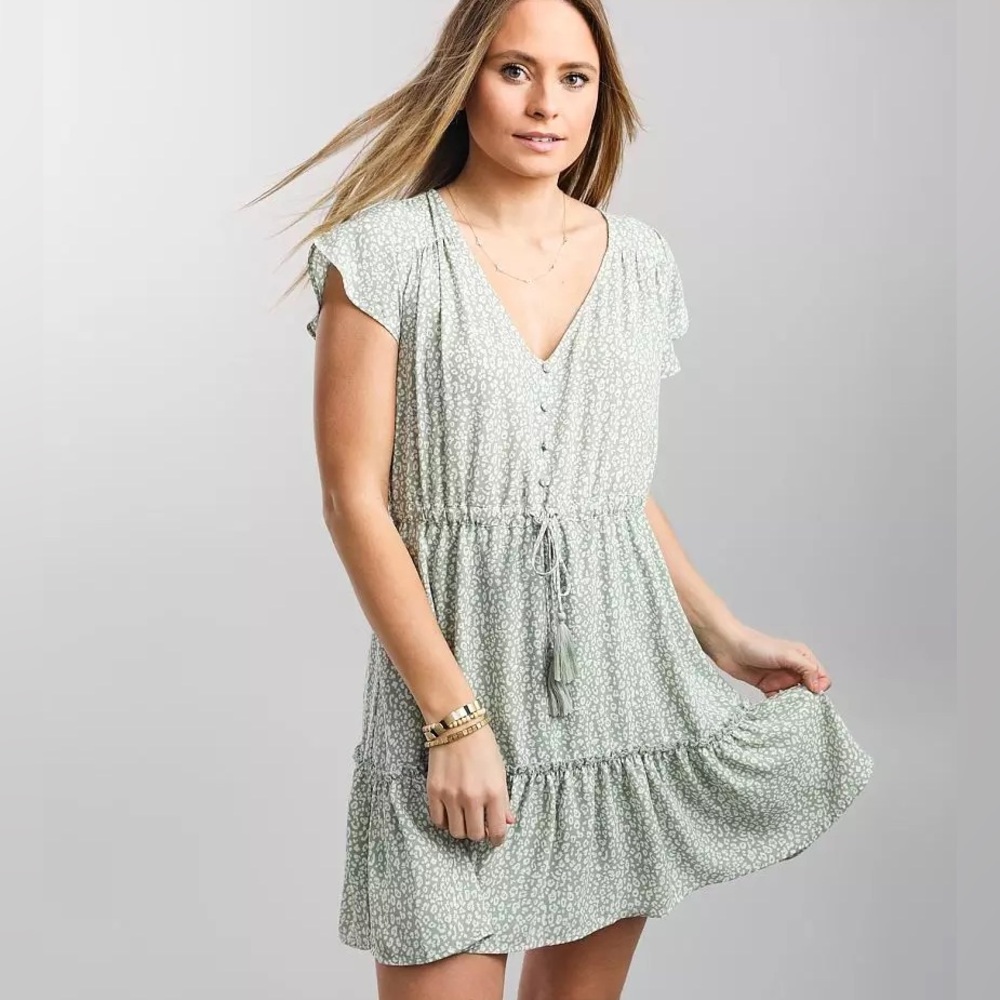 Buckle Animal Print Tiered Sage Dress. Size Small.